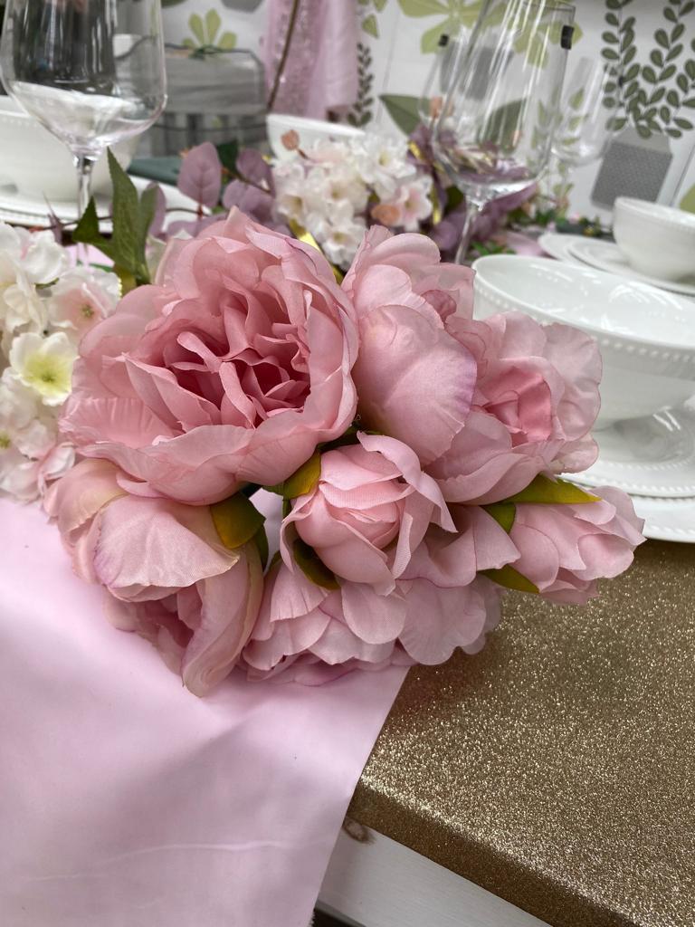 e2b1c9ae-a2ec-4797-b229-813270e2b01e