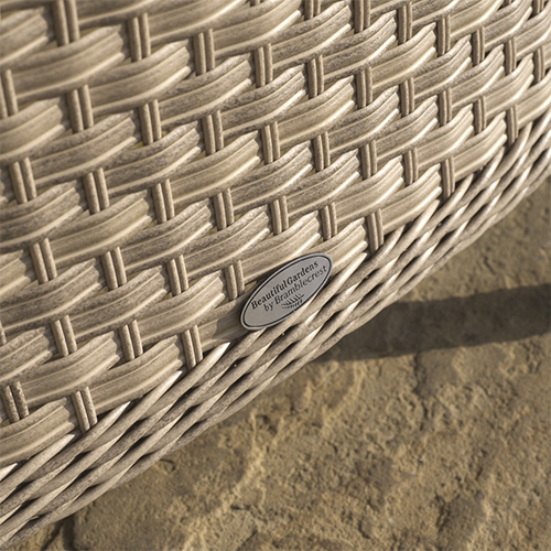 Bramblecrest-Weave-Close-Up