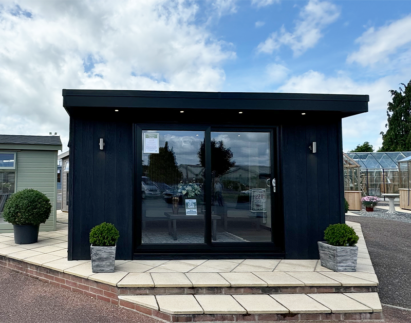 Malvern Hanley 14x10